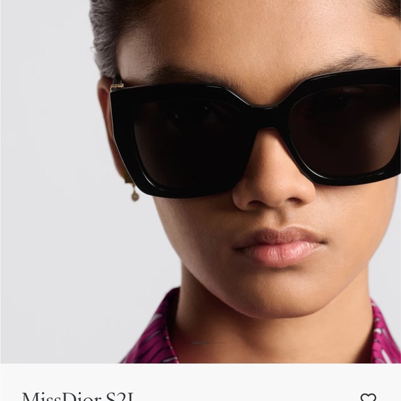 2025 spring summer Dior Black Sunglasses with Gold Accents - Picture 2 of 7